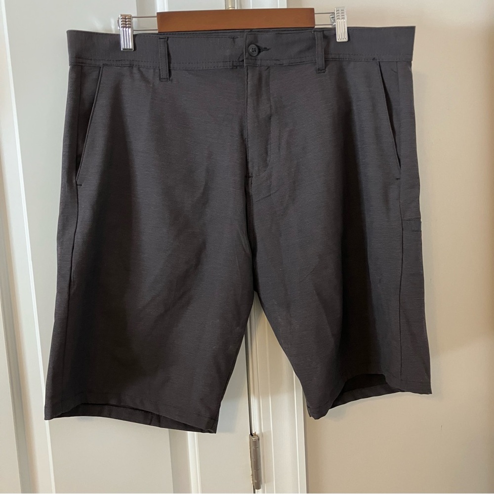 Burnside‎ Performance Stretch Shorts Land+Sea Charcoal Grey Men’s Sz 40
